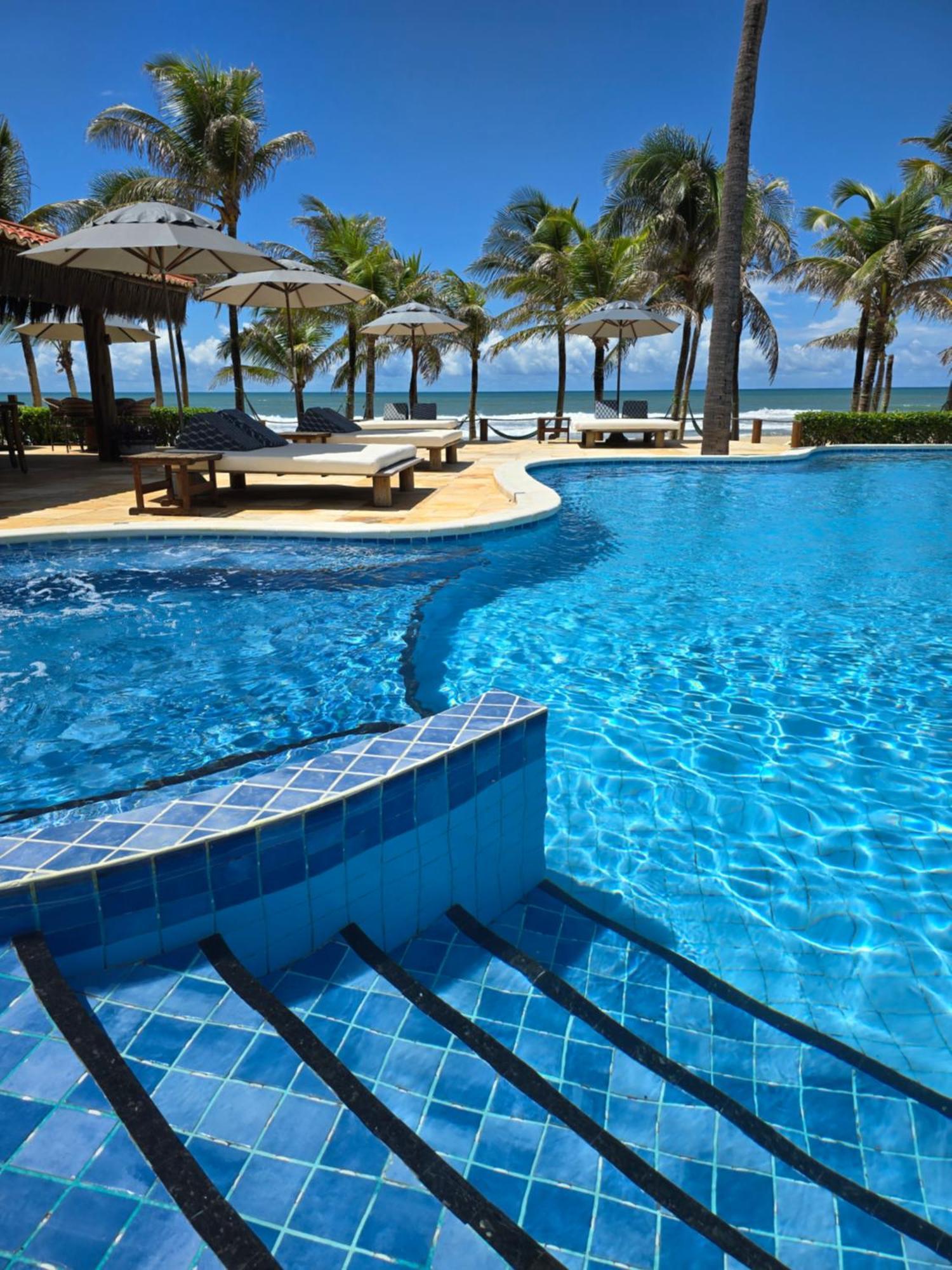 Hotel Rede Beach Траири Екстериор снимка